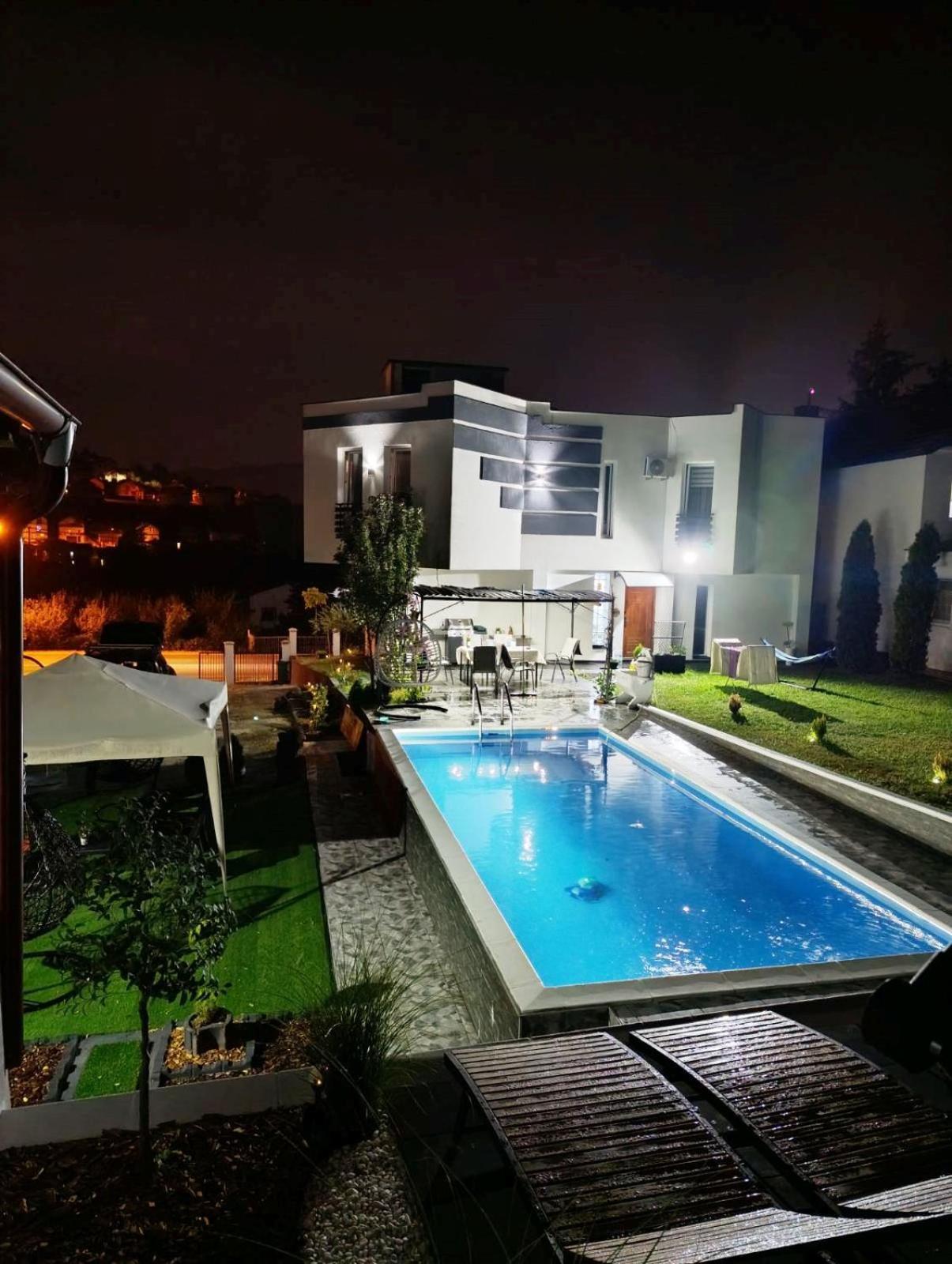 Villa Lea טוזלה מראה חיצוני תמונה